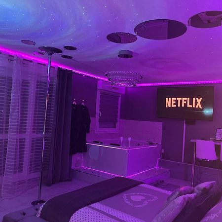 « Le Boudoir D'Elodie » Le Spa Romantique Saint-Léonard Eksteriør bilde